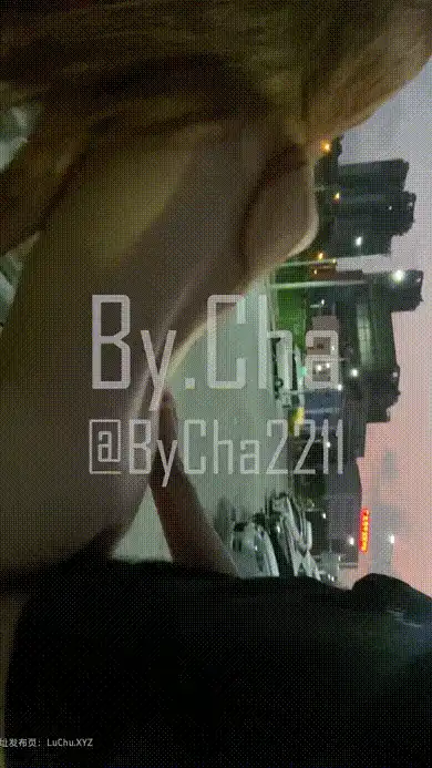 骚母狗 #查小理 全裸在停车场做爱最后口爆吞精