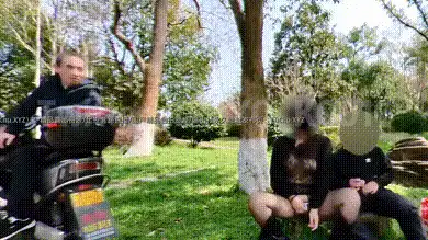 退网淫妻大神 #YQK 超大胆！人前露出做爱 #自购