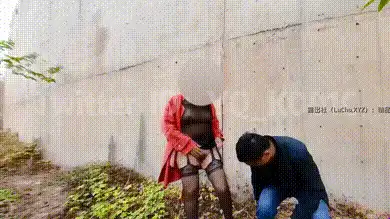 退网淫妻大神 #YQK 黑丝骚人妻户外露出勾引路人操B #自购