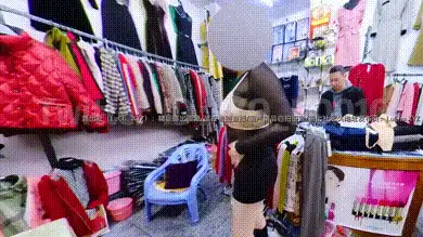 退网淫妻大神 #YQK 内衣店露出 #自购